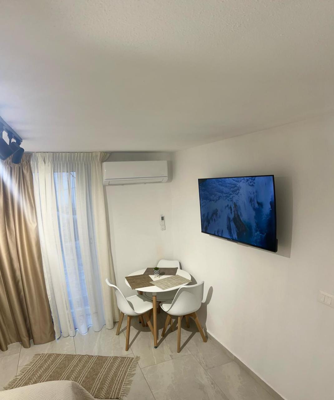 Hotel Aloha House Shkodër Exteriér fotografie